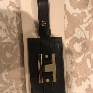 Hands off luggage tag